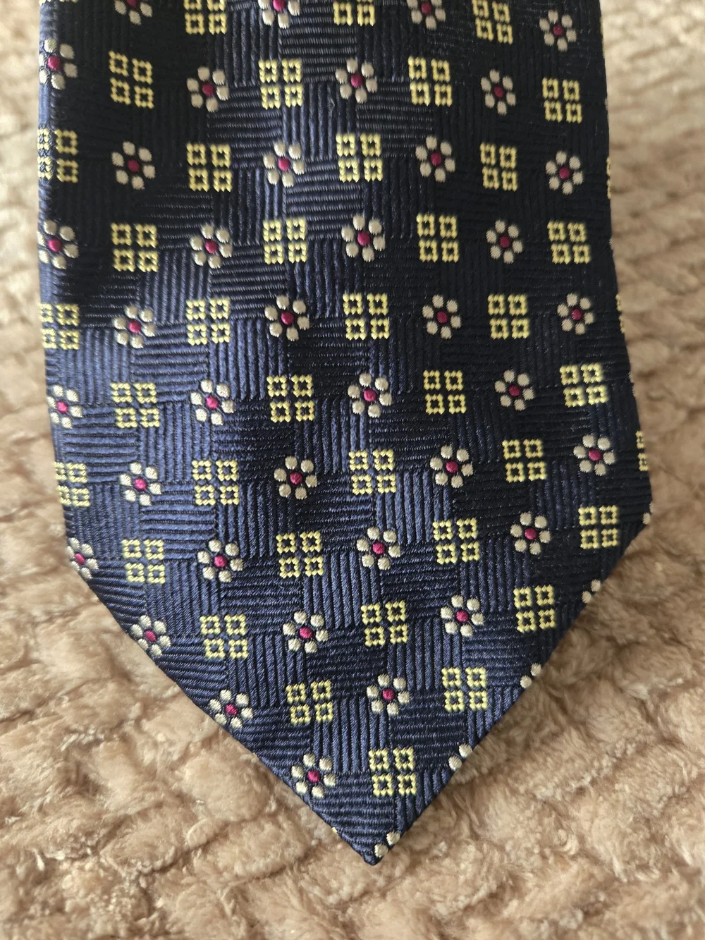Barneys New York 100% Silk Navy Gold Geometric Floral Italian Tie